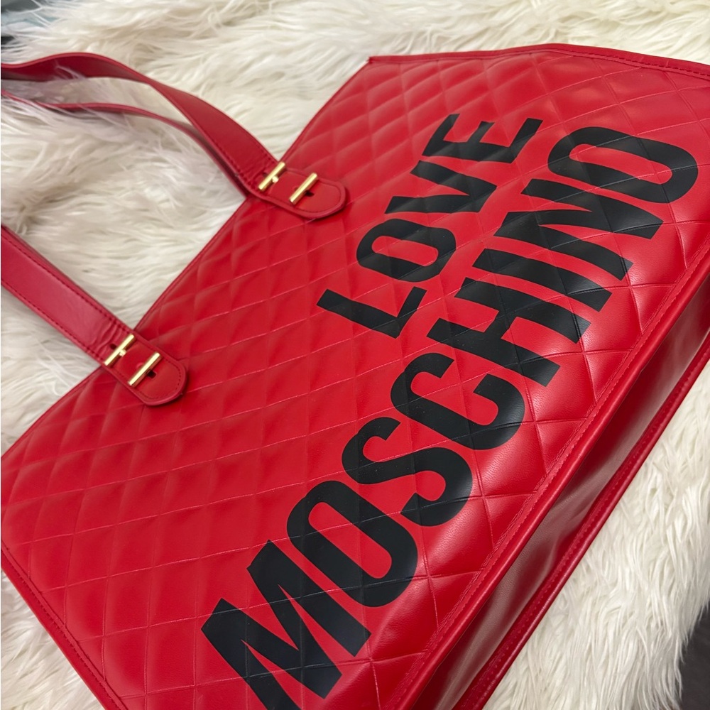 Love Moschino Bold Red Quilted Tote